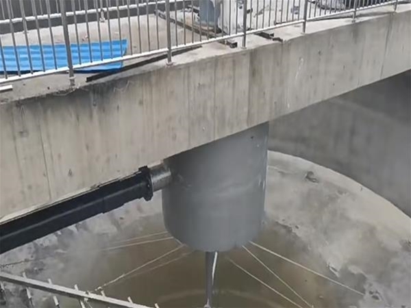 中心傳動刮泥機(jī)